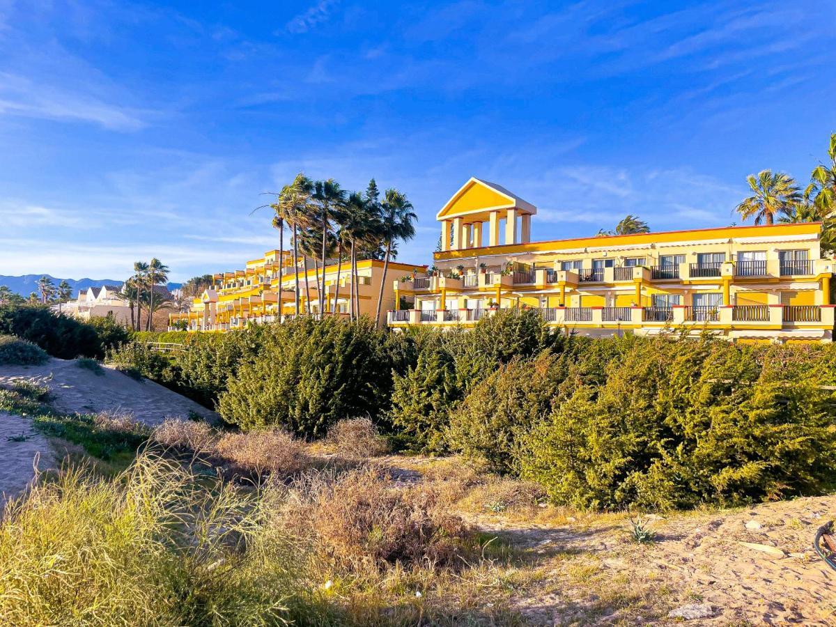 Modern Beach Apartment Romana Playa 723 In Marbella, Elviria Dış mekan fotoğraf