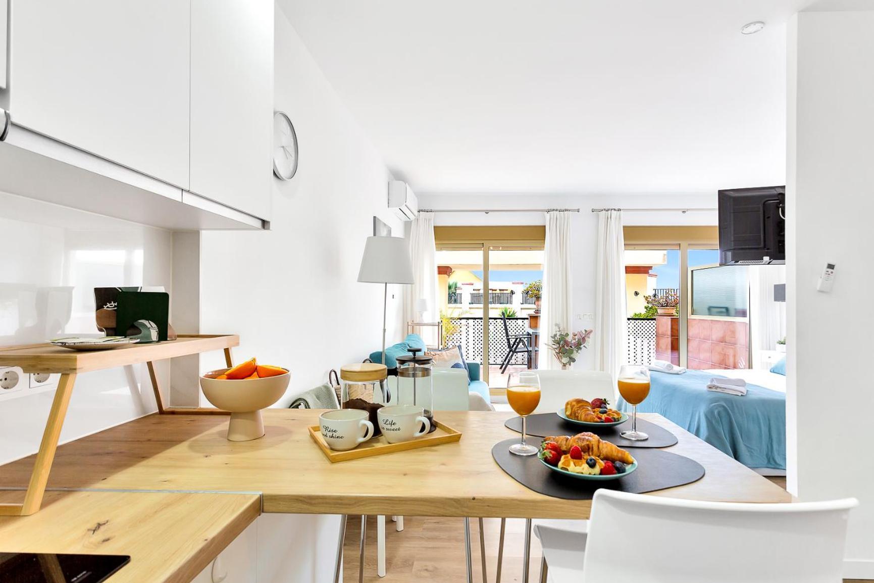 Modern Beach Apartment Romana Playa 723 In Marbella, Elviria Dış mekan fotoğraf